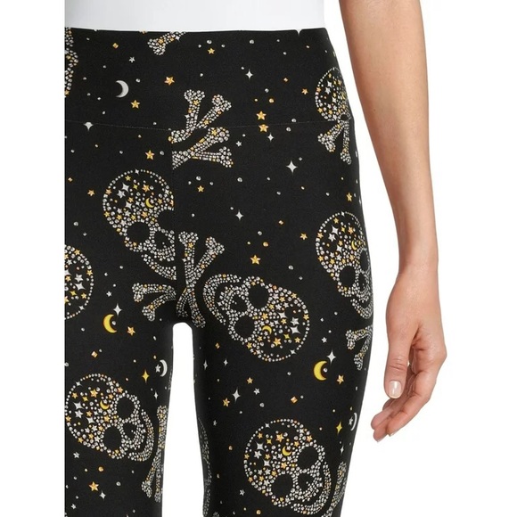 Skull Sueded Leggings nwt Halloween - Picture 2 of 3